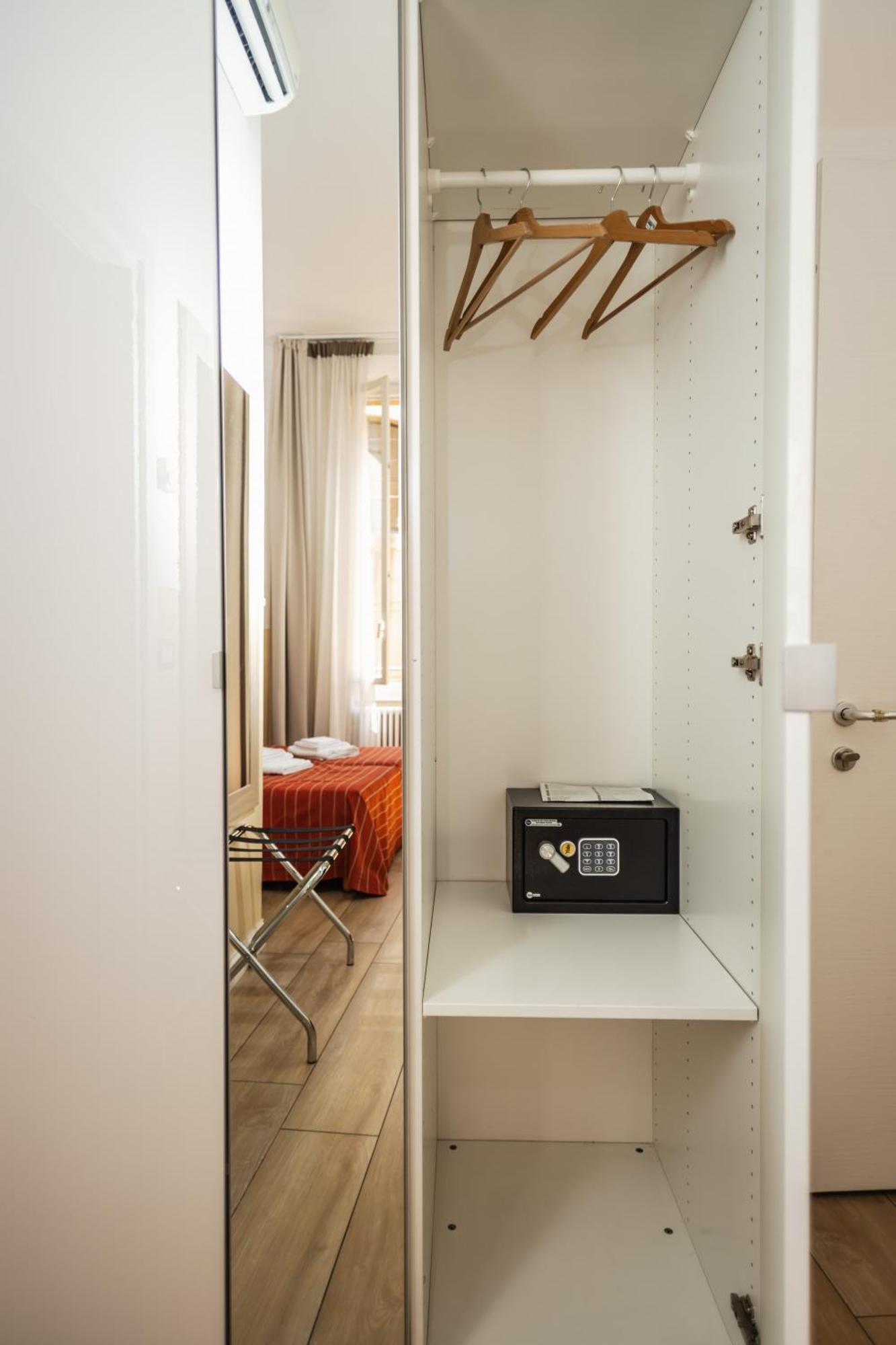 Il Tiro Rooms Bologna Buitenkant foto